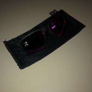 Holbrook Metal Oakley’s